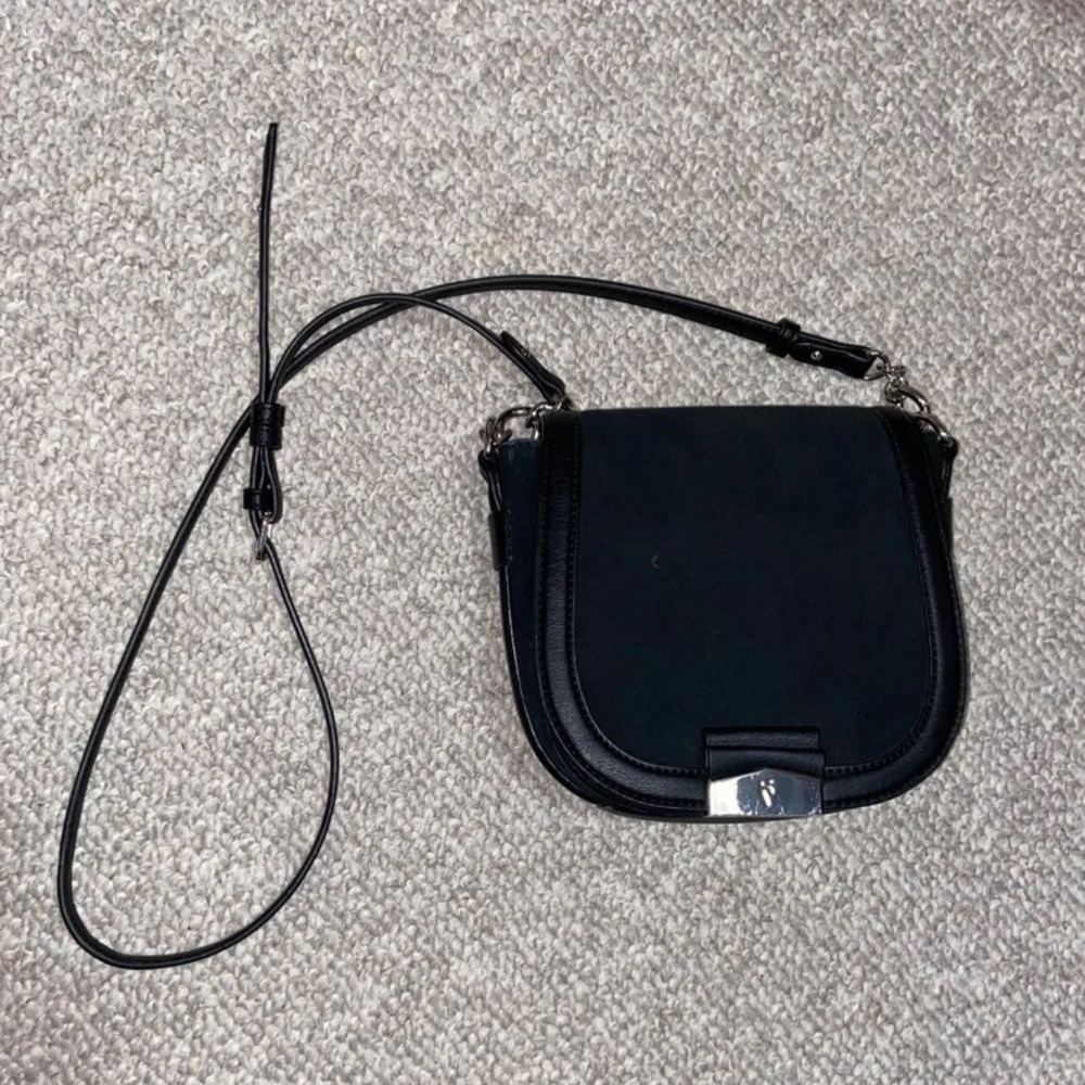 Simply Vera Crossbody 100% Leather